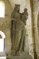 Statue der Fontenay Abbey Bourgogne von Jungfrau und Kind