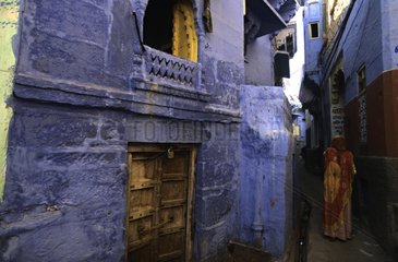 Dunkle und schmale StraÃŸe Jodhpur Indien