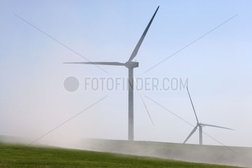 WindmÃ¼hlen in den Feldern Marne Frankreich