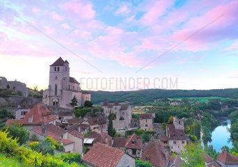 Medieval classified village of Saint Cirq Lapopie  Lot (46)  Occitanie  France