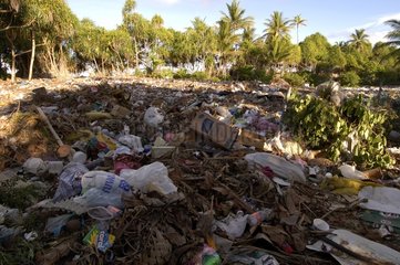 Dépôt sauvage et collectif d'ordures non géré Tuvalu