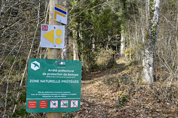 Information sign of a protected natural area  hiking trail marking signage  Haut-Doubs  Doubs (25)  Franche-Comte  France