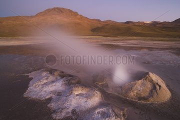 Geysir -Loch in El Tatio Geyser Field Atacama Chile