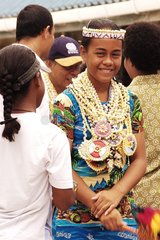 Polynésienne en habit de fête Funafuti Tuvalu