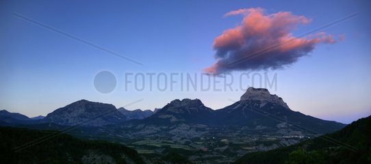 Landscape of the valley of the Rio Cinca en Haut-Aragon