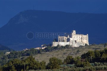 Château du Barroux und Montagne Saint-Amand Par Temps d'Orage