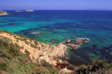 Bucht von Tamarone in der Nähe der Finocchiarola -Inseln in Corse Frankreich