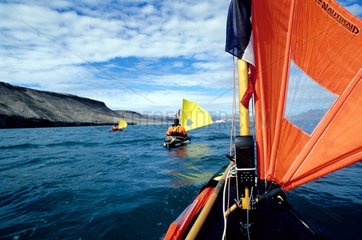Navigation au GPS en kayak de mer à voile Devon Island
