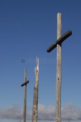 Martyrium  dargestellt durch drei Kreuze in Lozere Frankreich