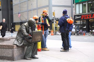 Workers at ground zero New York