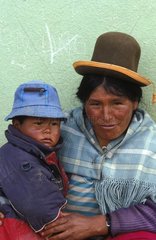 Porträt der Frau und ihres Kindes Bolivien