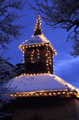 Chapel des Houches für Noël France beleuchtet