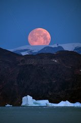 Moonset on Milne Land - Scoresbysund Greenland