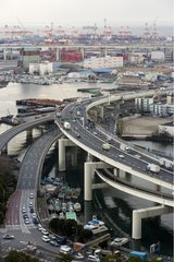 Expressways und Tragen von Yokohama Japan