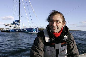 Skipper D. Wavre in damage hosted in the Kerguelen Islands