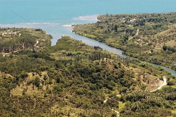 Vue sur la côte Est près de Ponérihouen Nouvelle Calédonie
