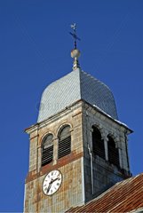 Überzogenes beschichtetes Blatt Glocken-Turm Bellefontaine Jura Frankreich