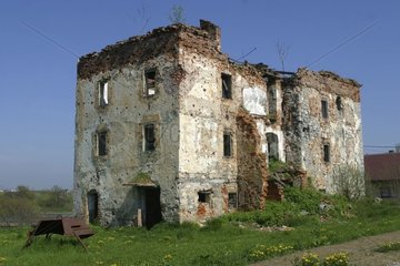 Maison détruite par la guerre à Turanj Croatie