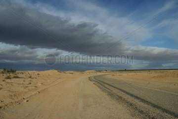 Route dans le Sud tunisien