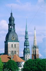 Les trois clochers de Riga  la capitale lettone (cathédrale
