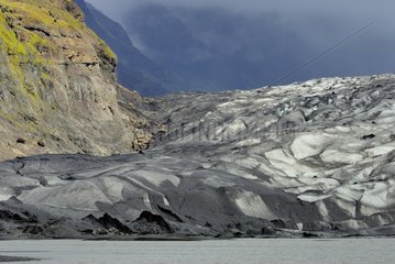 Glacial lake and the glacier of Skaftafellsjokull Iceland