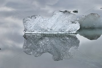 Blocks of ice on the glacier lake Joekulsárlón in Iceland