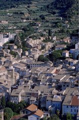 Drôme  ville de Nyons  vue générale.
