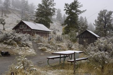 Camp-site of the park of Yellowstone under snow United States