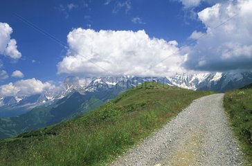 Weg der Gipfel des Joly -Reittiers zum Kragen Christi  den Alpen Frankreich