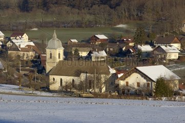 Village Les Brezeux dans le Haut Doubs en hiver France