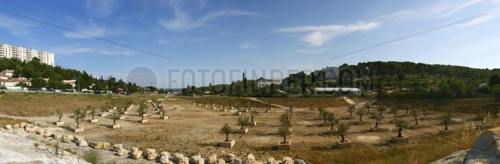 Landscape basin for capping flood Nîmes Gard