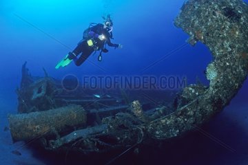Diver and Wreck Double Wreck St Eustache Antilles