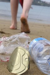 Müll am Strand Frankreich