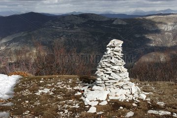 Stele in der Region von Contadour Alpes de Haute Provence