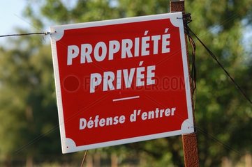 Panneau de propriété privée