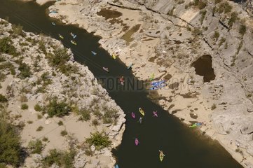 Descente de rivière en canoé Gorges de l'Ardèche