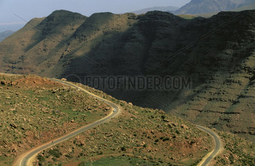 Atlas mountains  curved roads