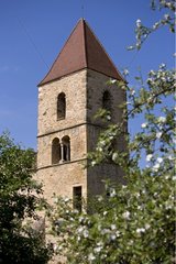 Glockenturm in einem Dorf burgogne Frankreich