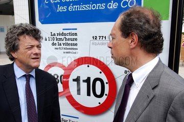 French minister inaugurating road rest area eco-responsible