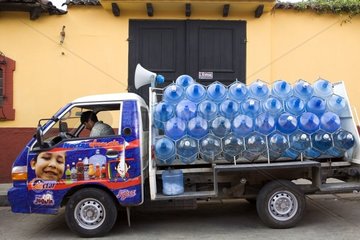 Trinkwasserlieferung in Center Town Mexico