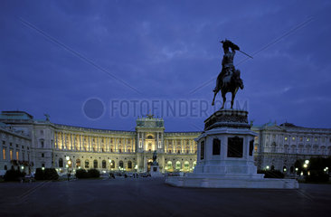Vienna  statue in front of the Hofburg Palace