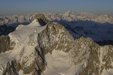 Chamonix Massiv in Haute Savoie und unten Mont Rose