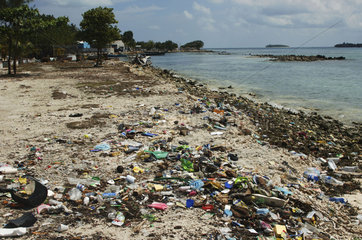 Maldives  pollution on the beach