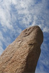 Gesicht geschnitzte Statue-Menhir-Ausrichtung Stantari Korsika Frankreich