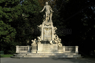 Vienna  statue of Wolfgang Amadeus Mozart