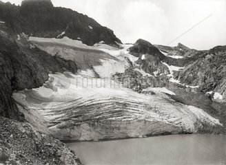 Gletscher des Sees Tourat im Jahr 1933 PyrenÃ¤en Frankreich