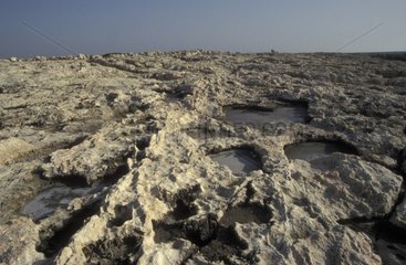 Steinlöcher an der Küste von Lara Zypern
