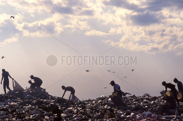 Brazil. Recycling industry. Garbage dump.