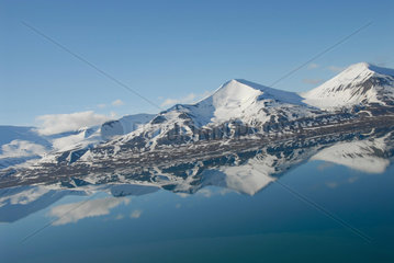 SVALBARD NORWAY Arctic landscape __Alexander Farnsworth