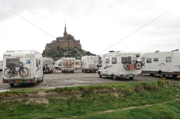 Campingwagen in der NÃ¤he von Mont-Saint-Michel Frankreich